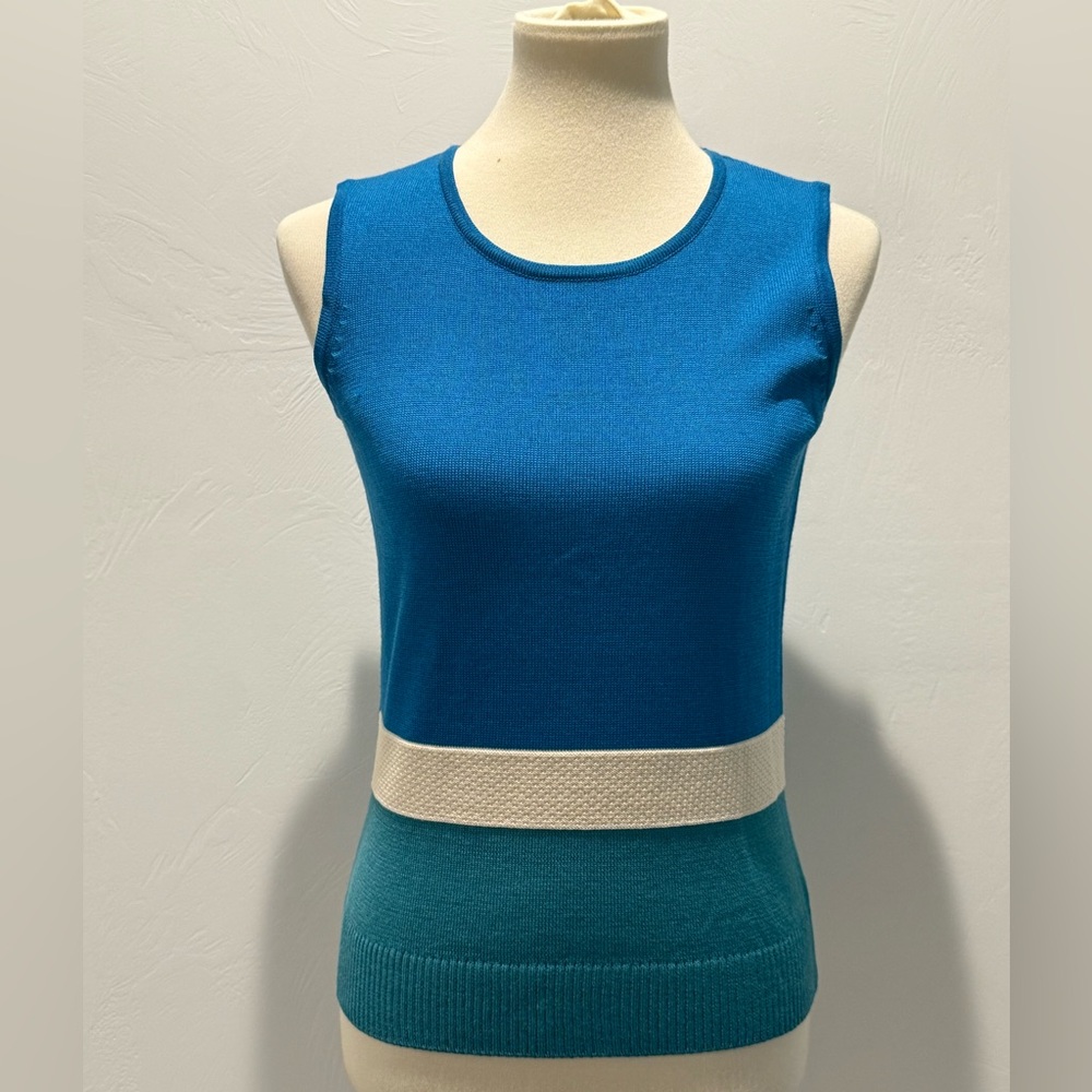 NWT! St. John Vibrant Blue Sleeveless Knit Top